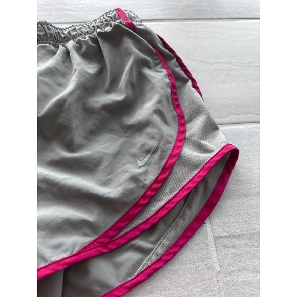 Nike Dri-FIT Running Shorts Athletic Gym Workout Hot Pink Trim size Small Read - Picture 1 of 7